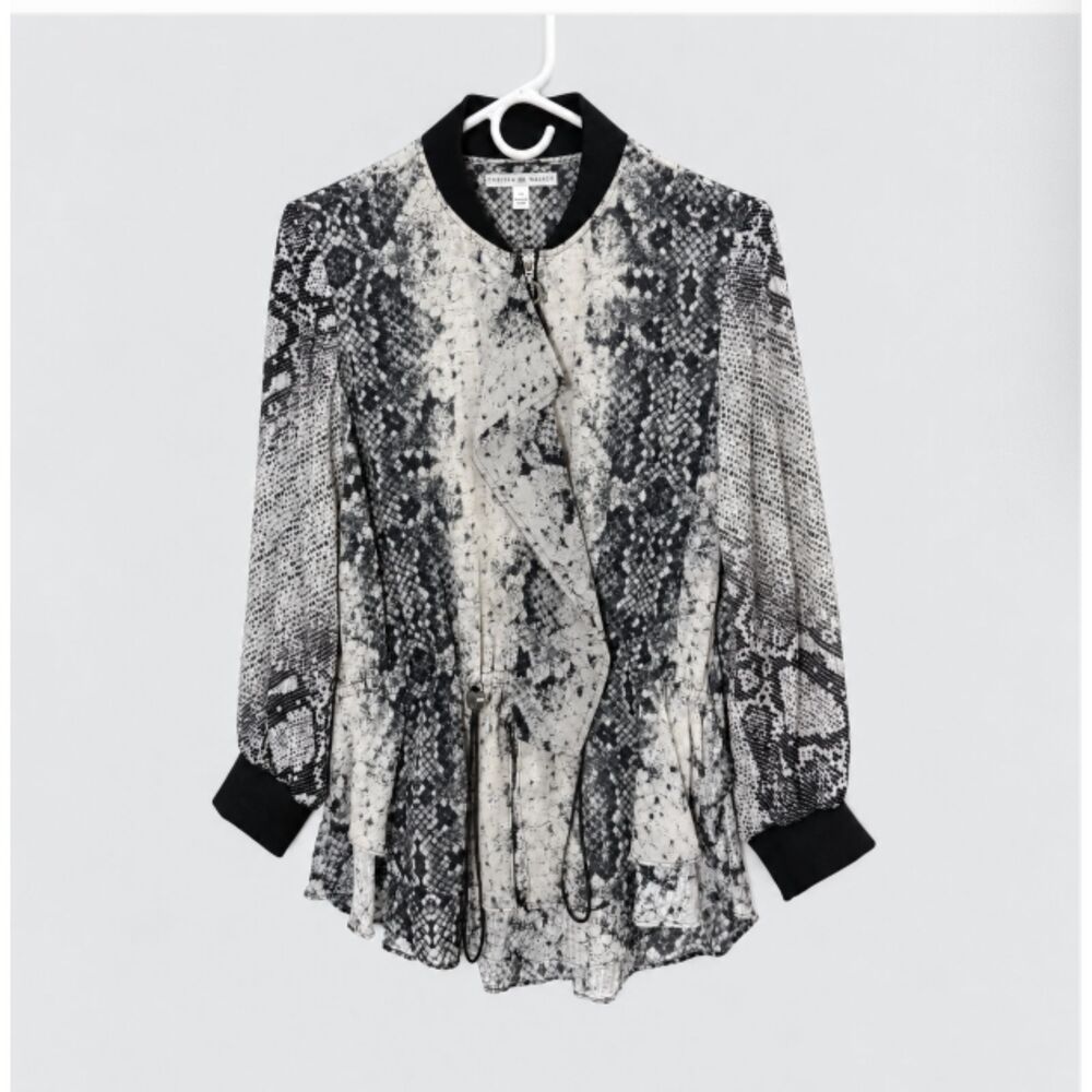 Chelsea & Walker Silk Snakeskin Print Zip Blouse Black Gray Edgy Mobwife Size 4